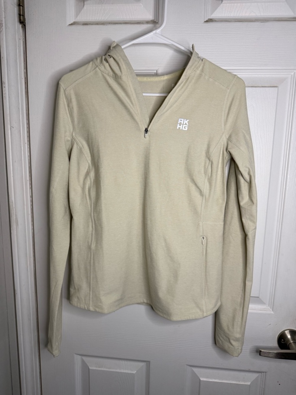 Duluth Trading Co Cream Half-Zip Hooded Pullover